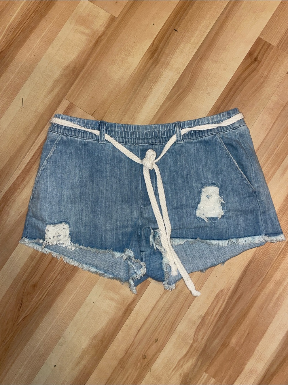 Aerie denim shorts size medium